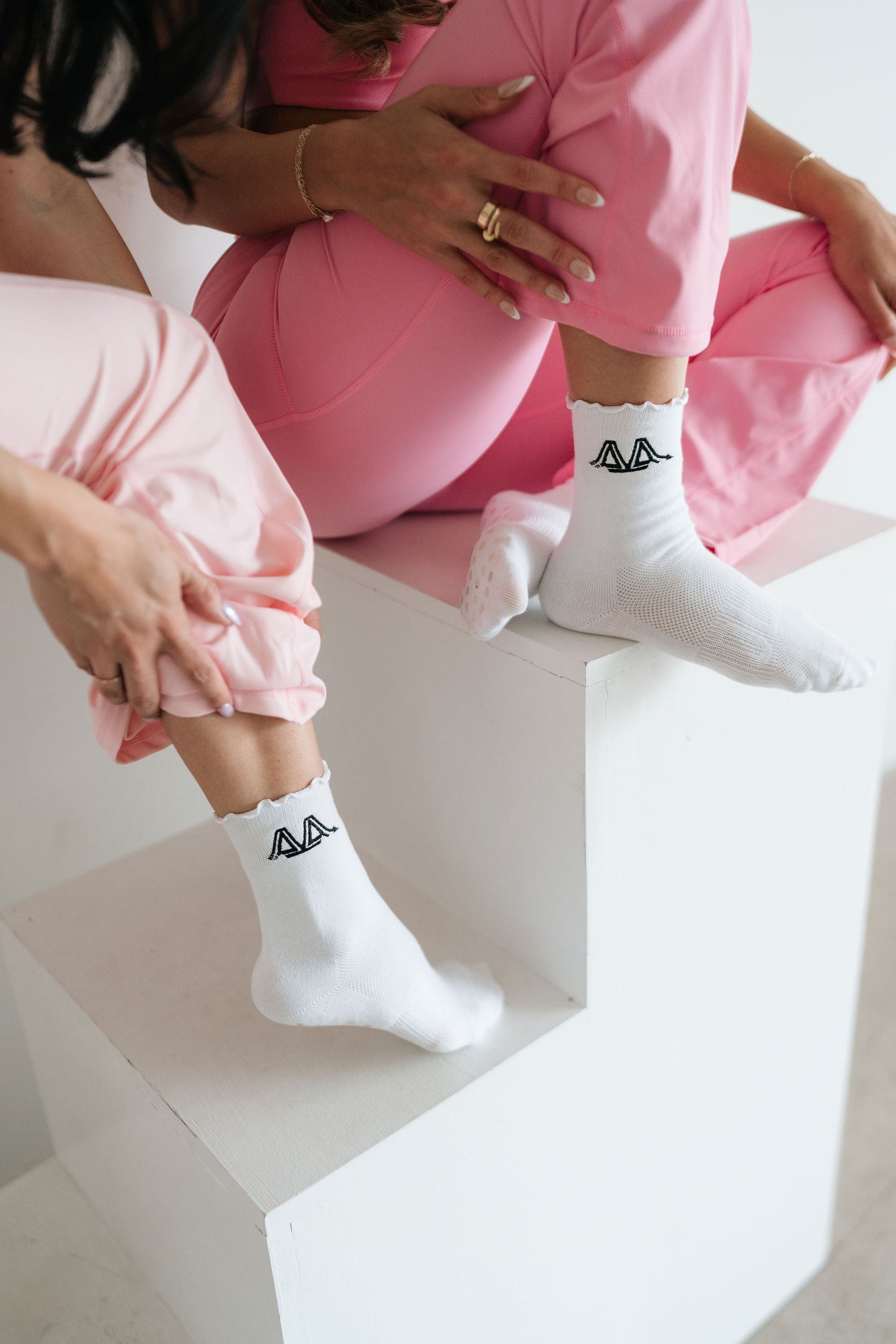 Archer Pilates Grip Socks